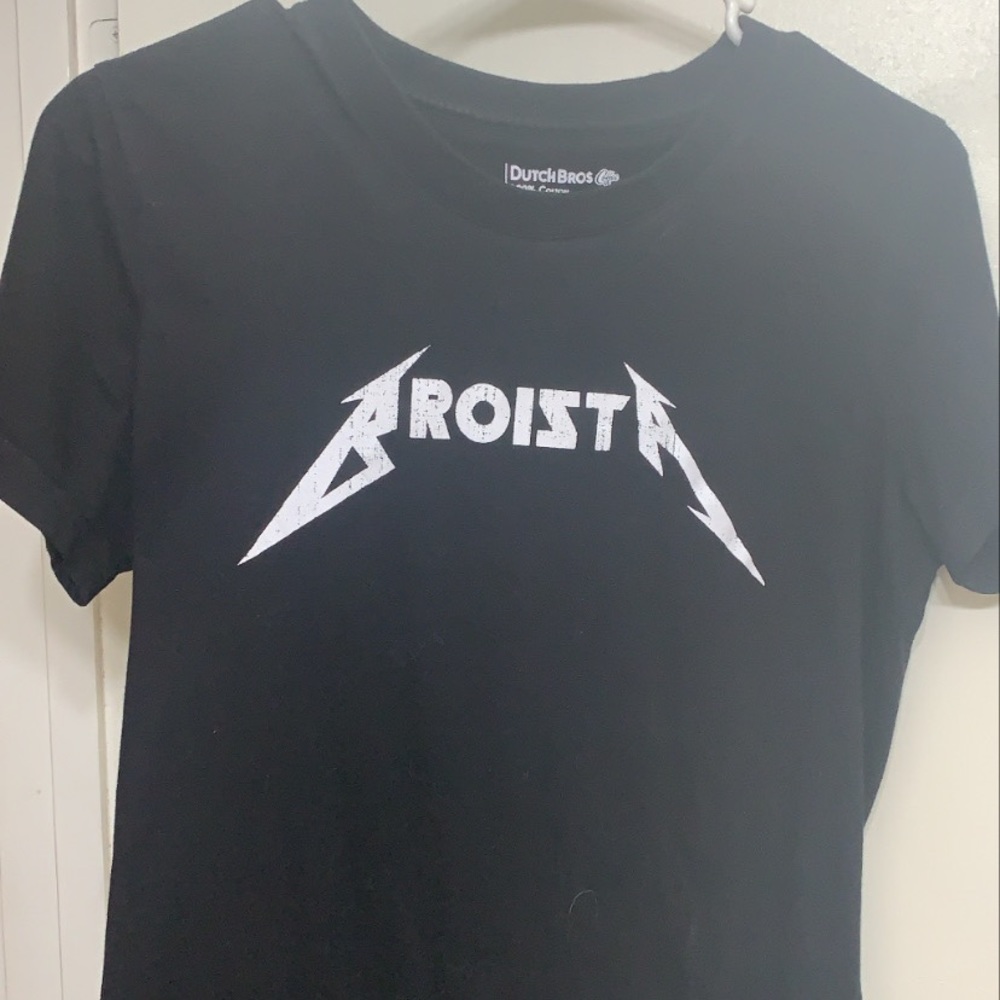 Dutch bros t shirt side M